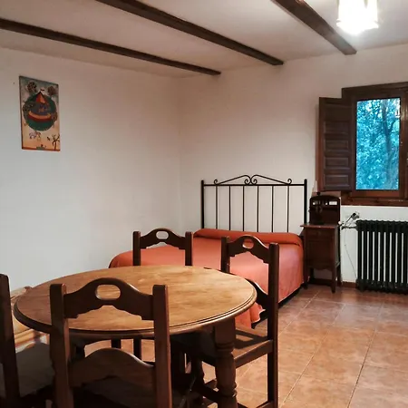 Fausto Cerca De Dinópolis