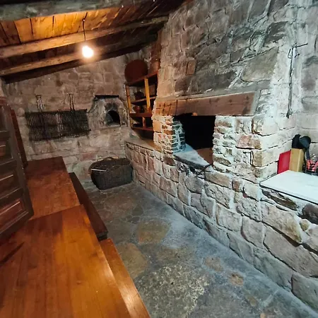 Fausto Cerca De Dinopolis 度假居 Formiche Alto