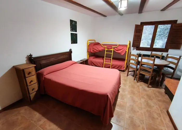 Fausto Cerca De Dinópolis Formiche Alto